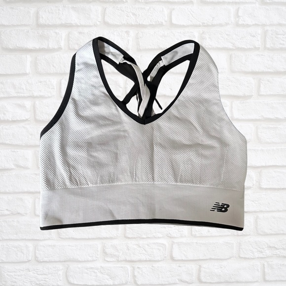 New Balance Other - New Balance Sports Bra Ribbed with Criss Cross Back Detail Size XL